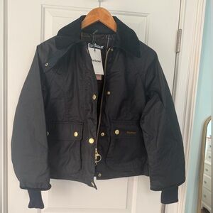 NWT Barbour Navy Beadnell Cropped Jacket with Gold Hardware